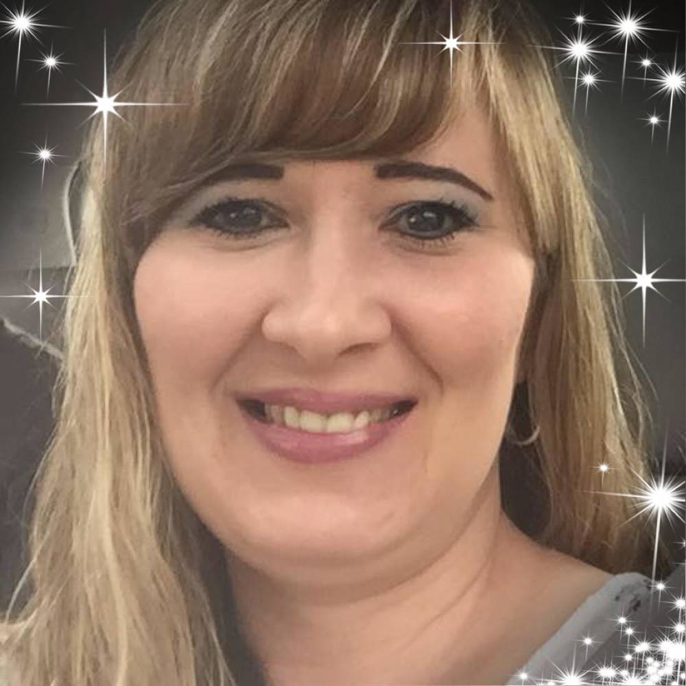 Meet your Posher, Stacy
